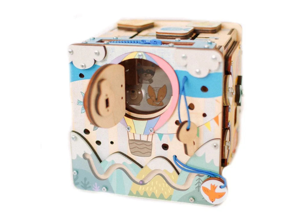 Tableau d'activités en bois cube avec LED pour le voyage