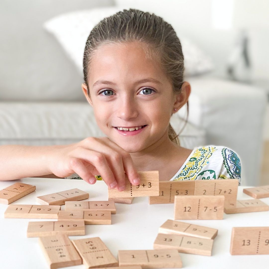 Lot de 3  Dominos mathématiques en bois - Mathématiques Plus & Moins