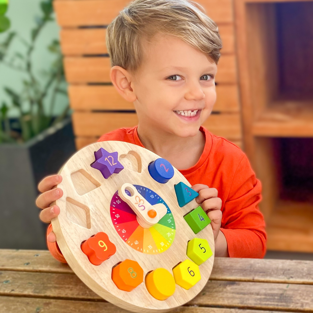 Lot de 3 Horloges aux couleurs de l'arc en ciel pour un apprentissage ludique de l'heure en bois